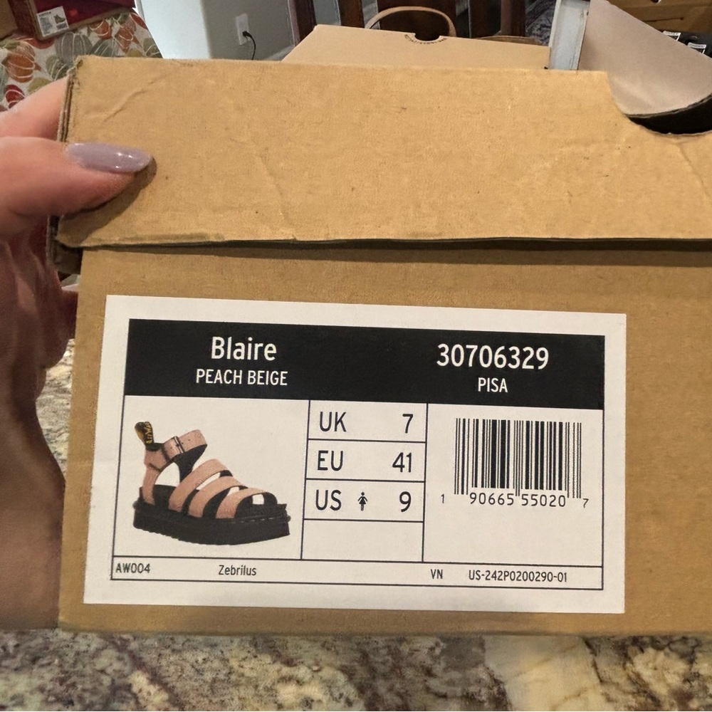 Dr. Martens Blair Sandals NIB - Picture 10 of 12